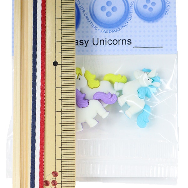 Button "Chilled Button Fantasy Unicorns 10410" Ziehen Sie es an