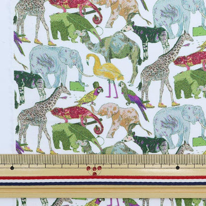 [From quantity 5] Fabric "Liberty Liberty Print Tana lawn Cue for the Zoo 3634160-CE]