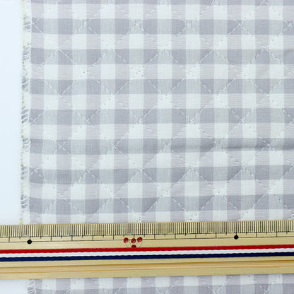 [Da 5] tessuto "Gingham Quilting Grey grigio chiaro Q-co-gil-lgy"