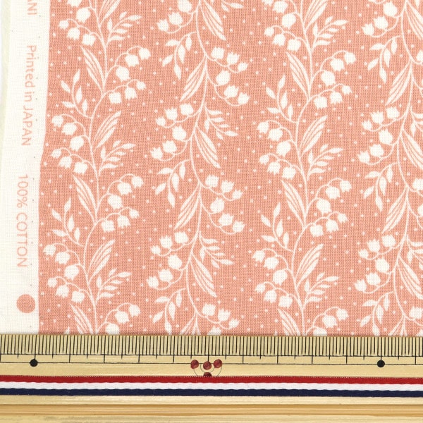 [Dalla quantità 5] Tessuto 『tessuto ad armatura semplice Sorella di casa Suzuran Pattern Peach HS10501-A"