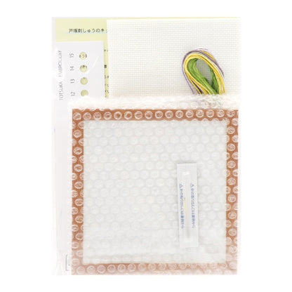 Embroidery kit "Totsuka sashimi flower and fruit cross stitch 3 chamomile 821"