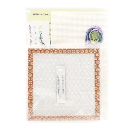Embroidery kit "Totsuka Shushu Flower and Fruit Cross Stitch 3 Lavender 822"