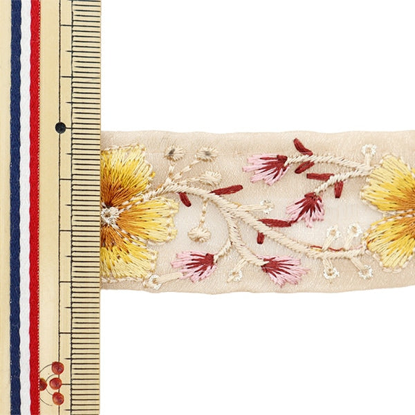 [From quantity 5] HandicraftTrim 『2022 Indian embroidery trim Beige x Yellow 45122F]