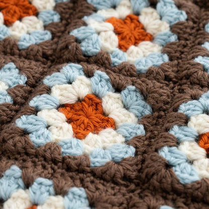 Вязаный комплект "Amotto Granny Square Kids Sweater Kit Brown] Савада Савада