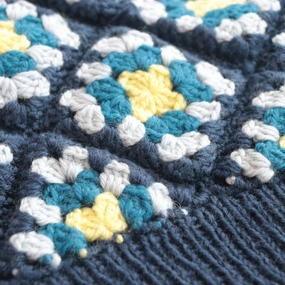 Вязаный комплект "Amotto Granny Square Kids Sweater Kit Navy "Савада Савада