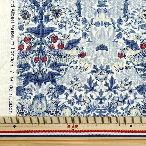 [De la cantidad 5] Fabric "Hojas V y un ladrón de fresa azul VA10001-H"