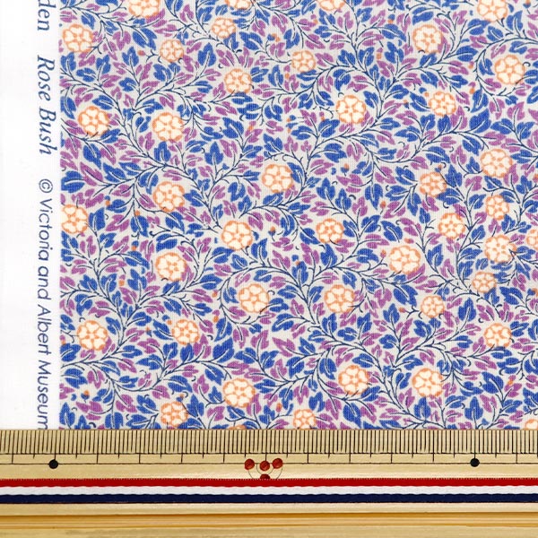 [From quantity 5] Fabric 『Lawn V & A Rose Bush Purple VA10020-D]