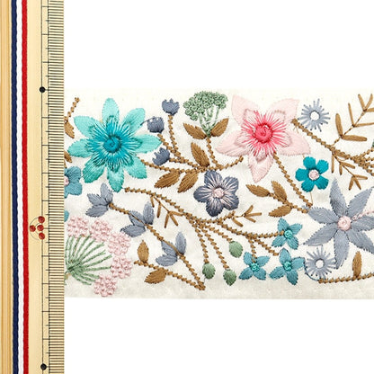 [Dalla quantità 5] artigianatoTrim "2024 Rifiniture per ricamo indiano Bianco x verde 3738m"