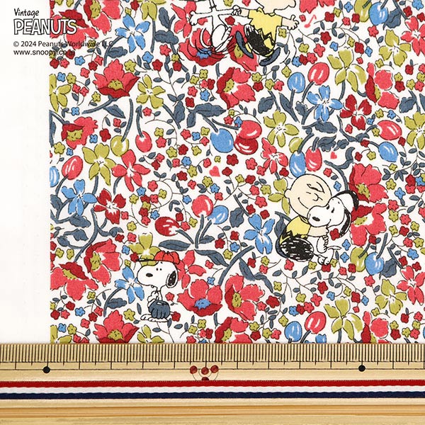 [From quantity 5] Fabric "Liberty Fabric Tana lawn Charlie Browns Flowers DC33937-J24A] Liberty Japan