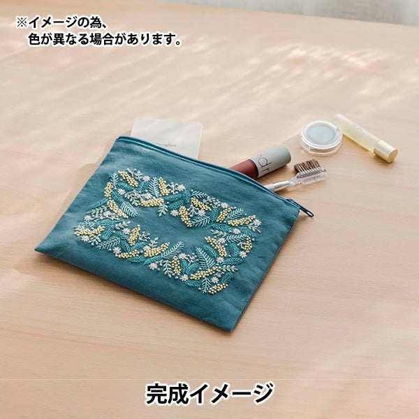 単付け下げ、スワトウ刺繍、薄グリーンブルー色 刺しゅうキット 『yulaのこころ躍る草花刺繍 ワンカラーの植物模様