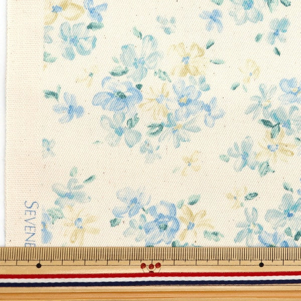 [From quantity 5] Fabric "Twill Grayish Flower Bouquet 850420-1-1"