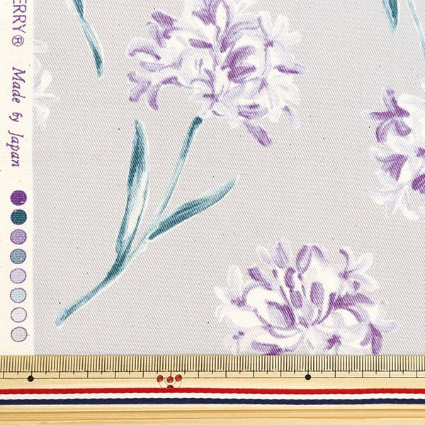 [From quantity 5] Fabric "Twill Grayish Flower Lily 850419-1-3"