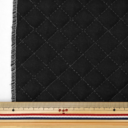 [Aus Menge 5] Stoff "Blatt Quilt Black Qysctc-100BK"