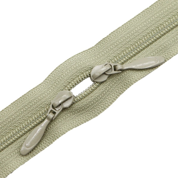 Молния "№ 3 катушка двойное открытие 60 см 561 Цвет 3CFCH60TYZ" YKK