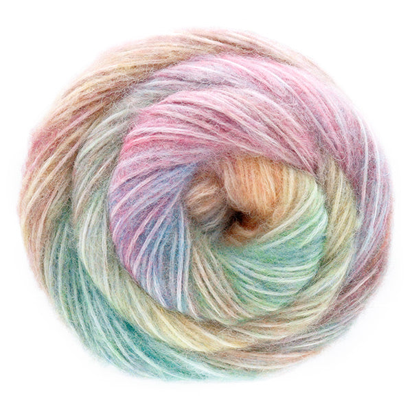 Biidoro Yarn No.3 close-up swirl, soft halo and smooth long gradient