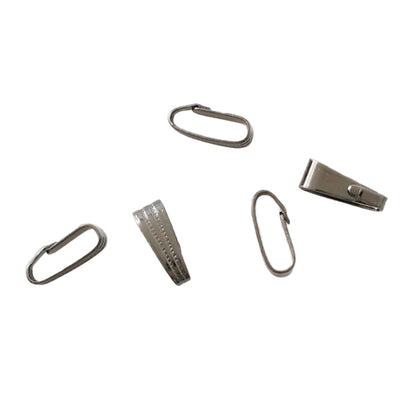 手芸金具 『スジ入りバチカン 中 ブロンズ 5個入り』