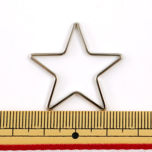 手芸金具 『チャームパーツ 星 1個入 銀色 PD-1716 S』 – Yuzawaya