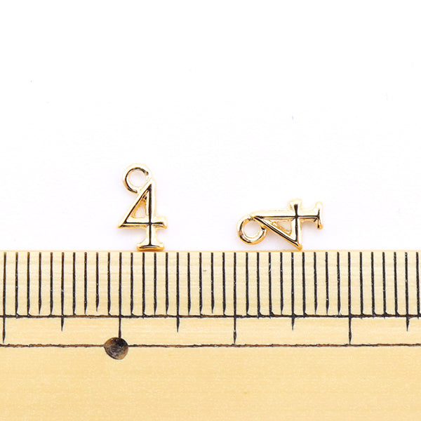 手芸金具 『数字パーツ 4 ゴールド 2個入り 271/0207』