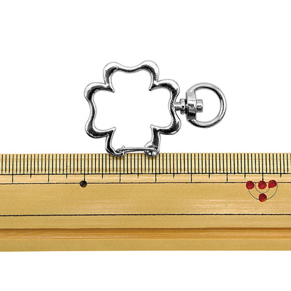 手芸金具 『キーホルダー クローバー シルバー 271/0326』