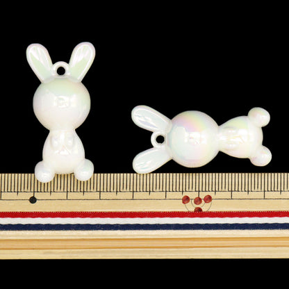 Zubehörmaterial "Acrylcharm Kaninchen Weiß 2 Teile A4714"