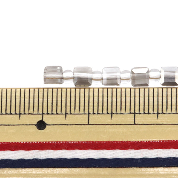 خرز "زجاج"خرز Cube Cut 4mm Gray Shadow Jin24-G-95"