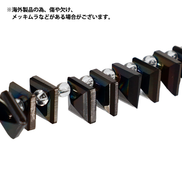 ビーズ 『ガラスビーズ スクエアペンダント 約8mm ガンメタル JAN25-72-T』