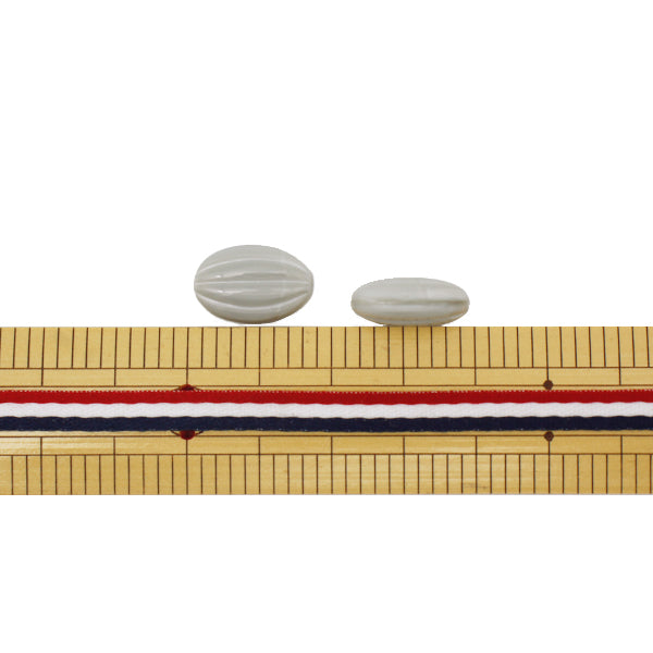 Beads "Czech RepublicBeads Almond satongley 1.7cm x 1.1cm 2 pieces "