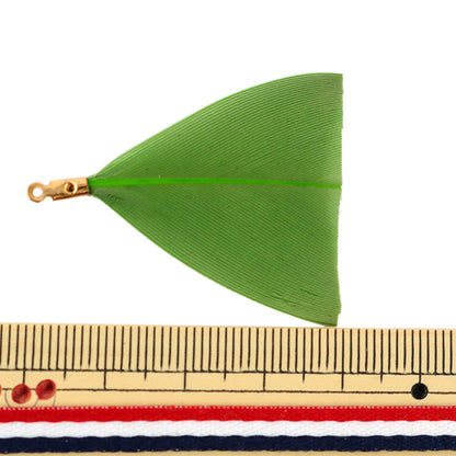 Аксессуарный материал "Пеховые детали 2 Треугольник зеленый GM-B-2E"