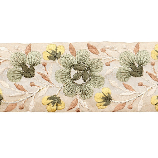 [From quantity 5] HandicraftTrim 『2022 Indian embroidery trim Beige x Green 092B]