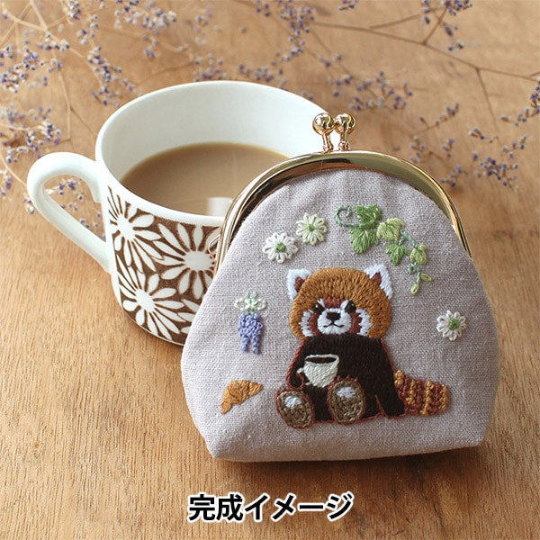 刺しゅうキット 『chicchiさんの動物刺繍キット がま口 レッサーパンダさんののんびりカフェタイム PHC-121-2』 Piece ピース