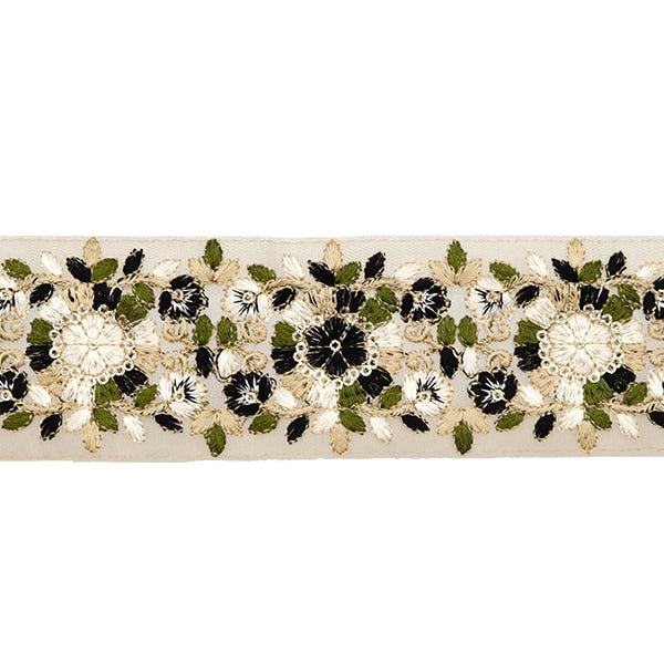 [From quantity 5] HandicraftTrim 『2023 Indian embroidery trim Beige x White 3124A]