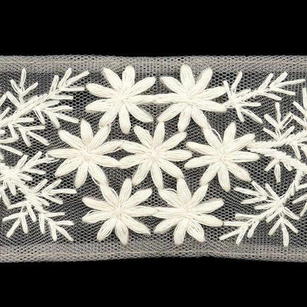 [De la quantité 5] artisanatGarniture "2024 Garniture de broderie indienne Gray X White M-125 # 8"