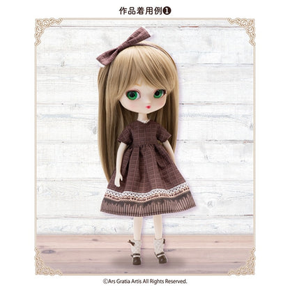 Pattern "Crafting Doll V-neck One Piece Set DCPT-001"