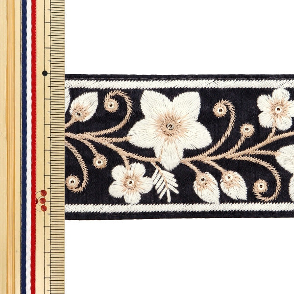 [From quantity 5] HandicraftTrim 『2023 Indian embroidery trim Black x White 384A "