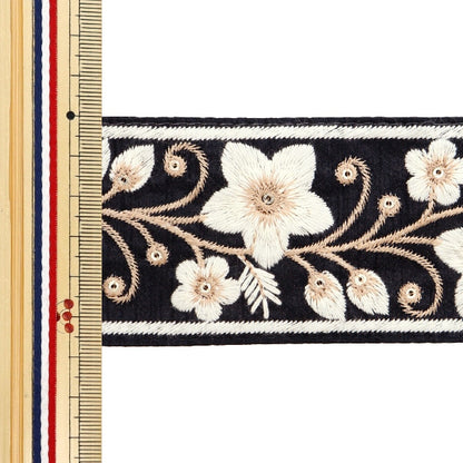 [From quantity 5] HandicraftTrim 『2023 Indian embroidery trim Black x White 384A "